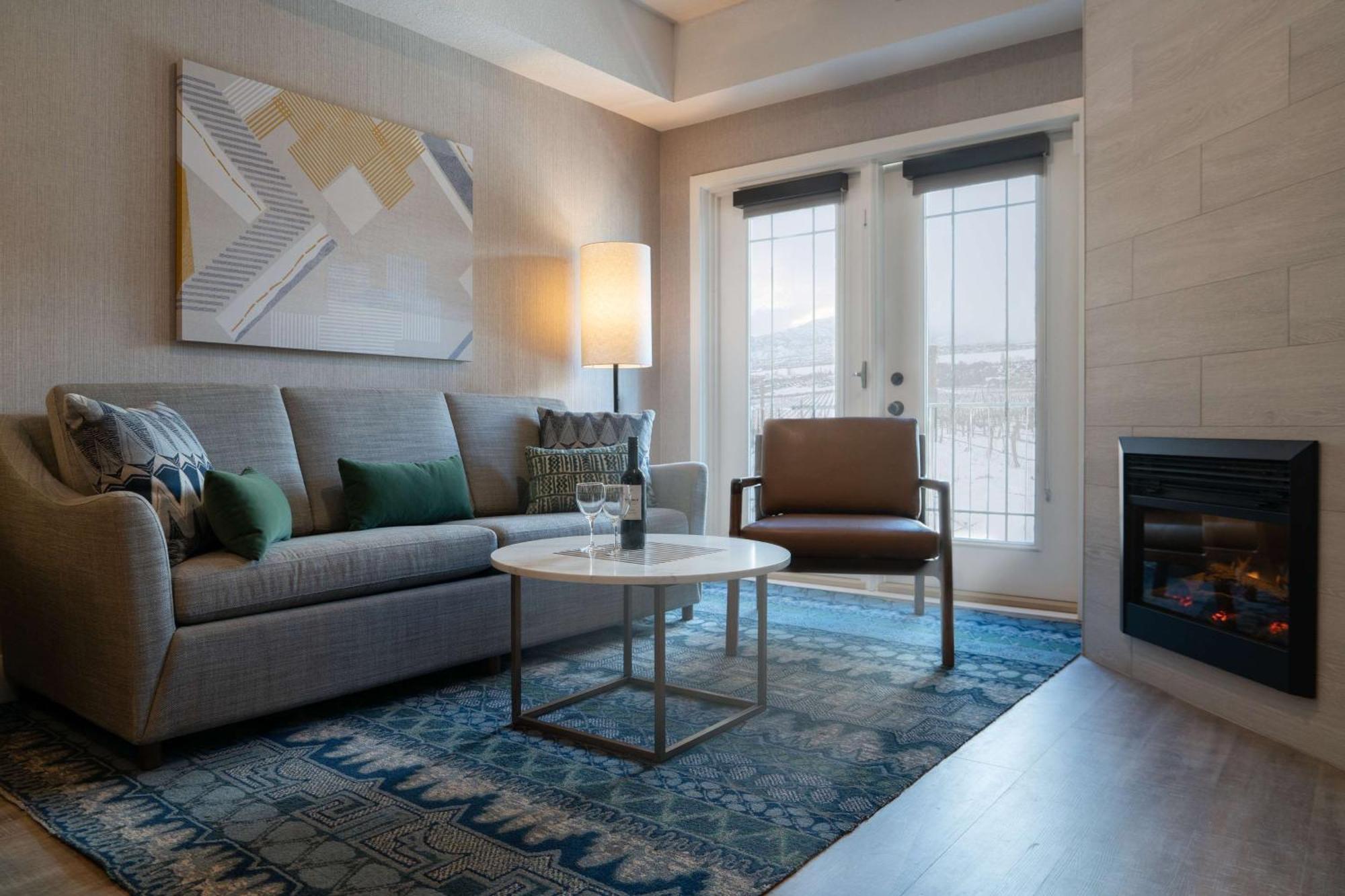 Spirit Ridge, In The Unbound Collection By Hyatt Osoyoos Exterior foto