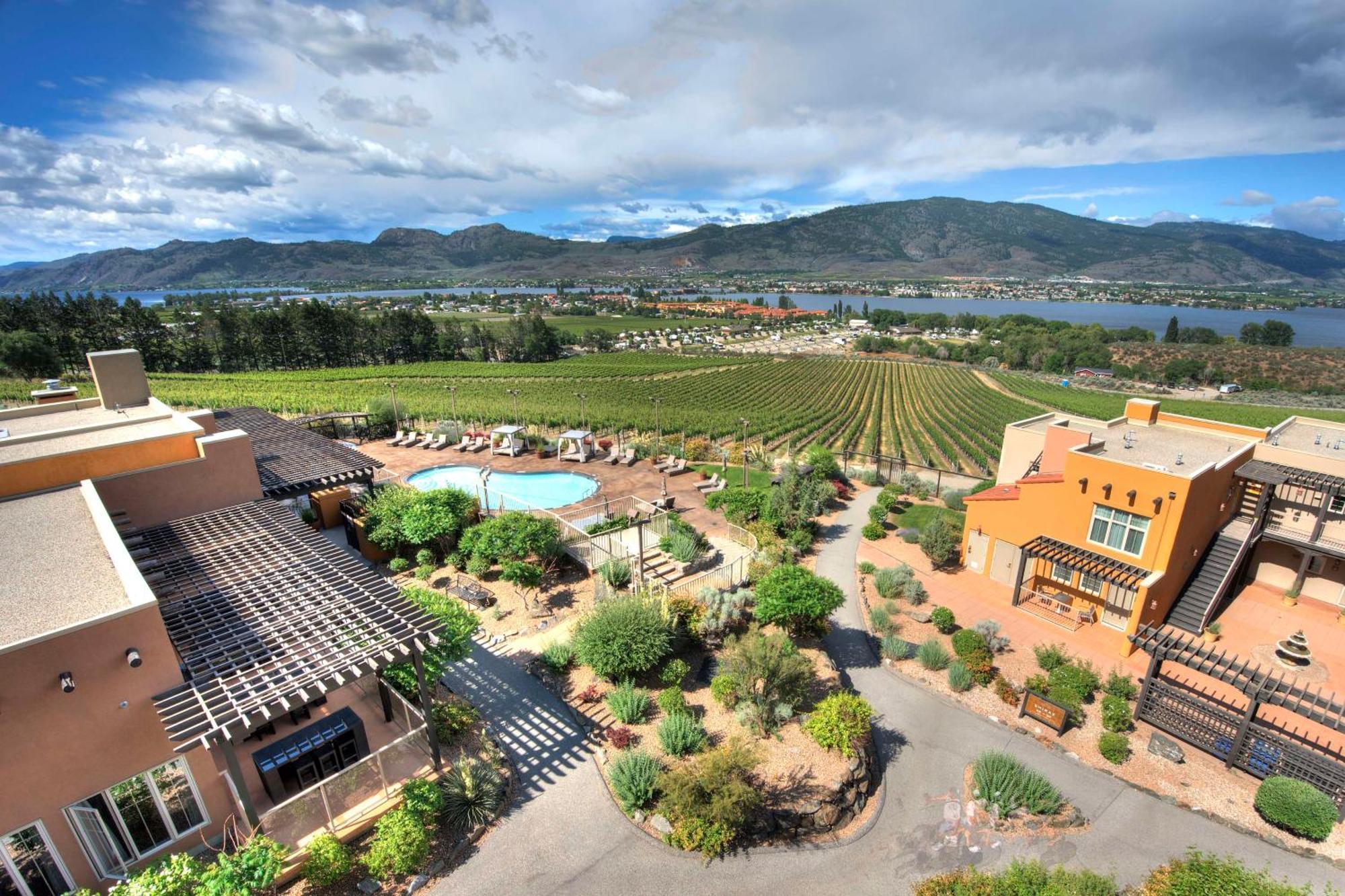 Spirit Ridge, In The Unbound Collection By Hyatt Osoyoos Exterior foto